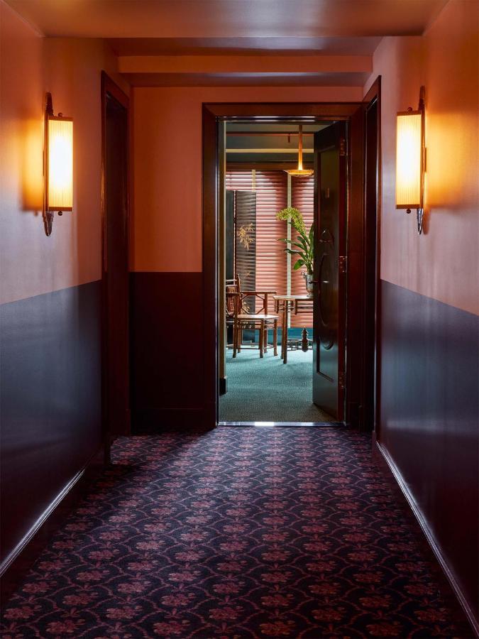 Ulysses, An Ash Hotel Балтимор Экстерьер фото